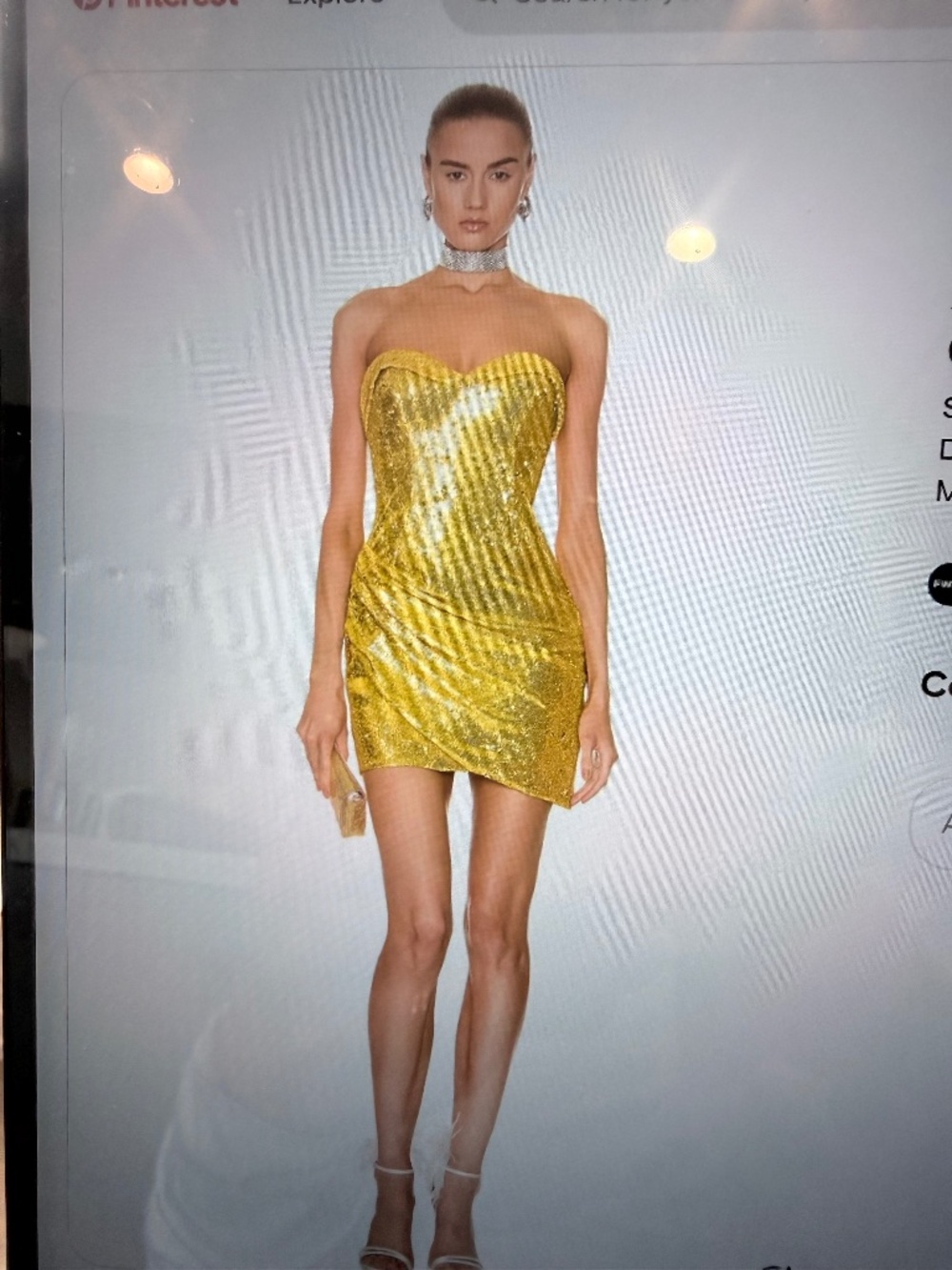 Area - size 10 - never worn with tags gold draped
